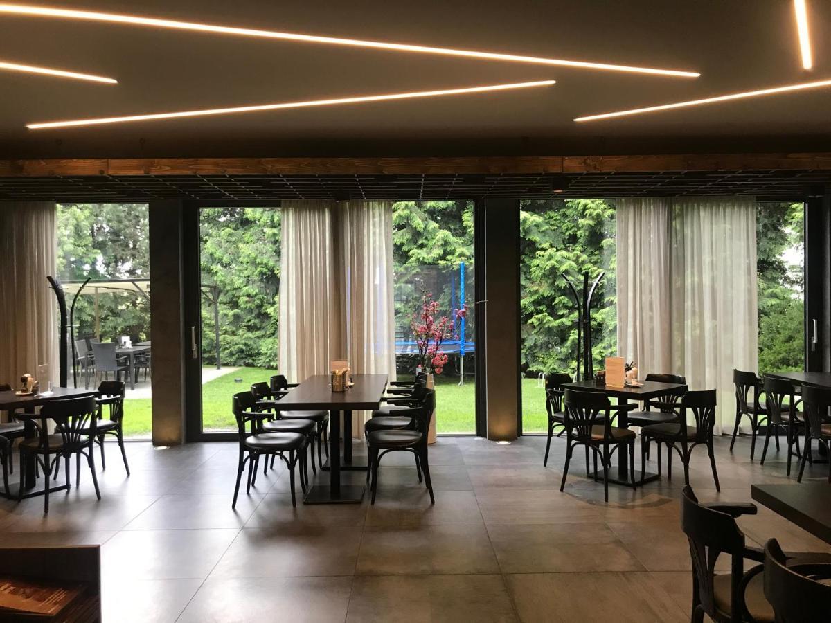 Restaurace A Penzion U Klasku Olomouc Eksteriør bilde
